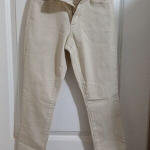 Universal Thread Off-White Super Stretch Jeans